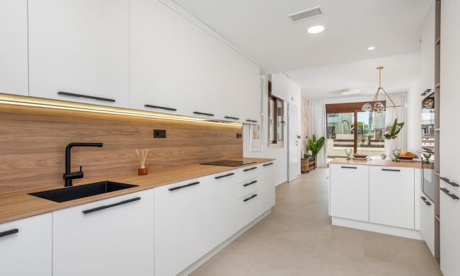  - New Build - Torrevieja - AT-87893