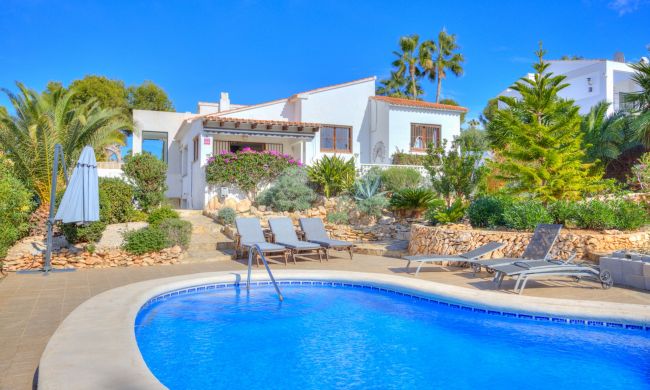 Villa - Resale - Moraira - San Jaime